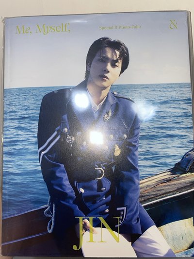 Me, Myself /Us, Ourself/ 漁夫珍、泰卡 一起出不拆售 ；跑runseokjin小卡