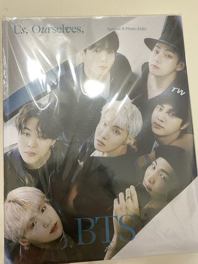 Me, Myself /Us, Ourself/ 漁夫珍、泰卡 一起出不拆售 ；跑runseokjin小卡