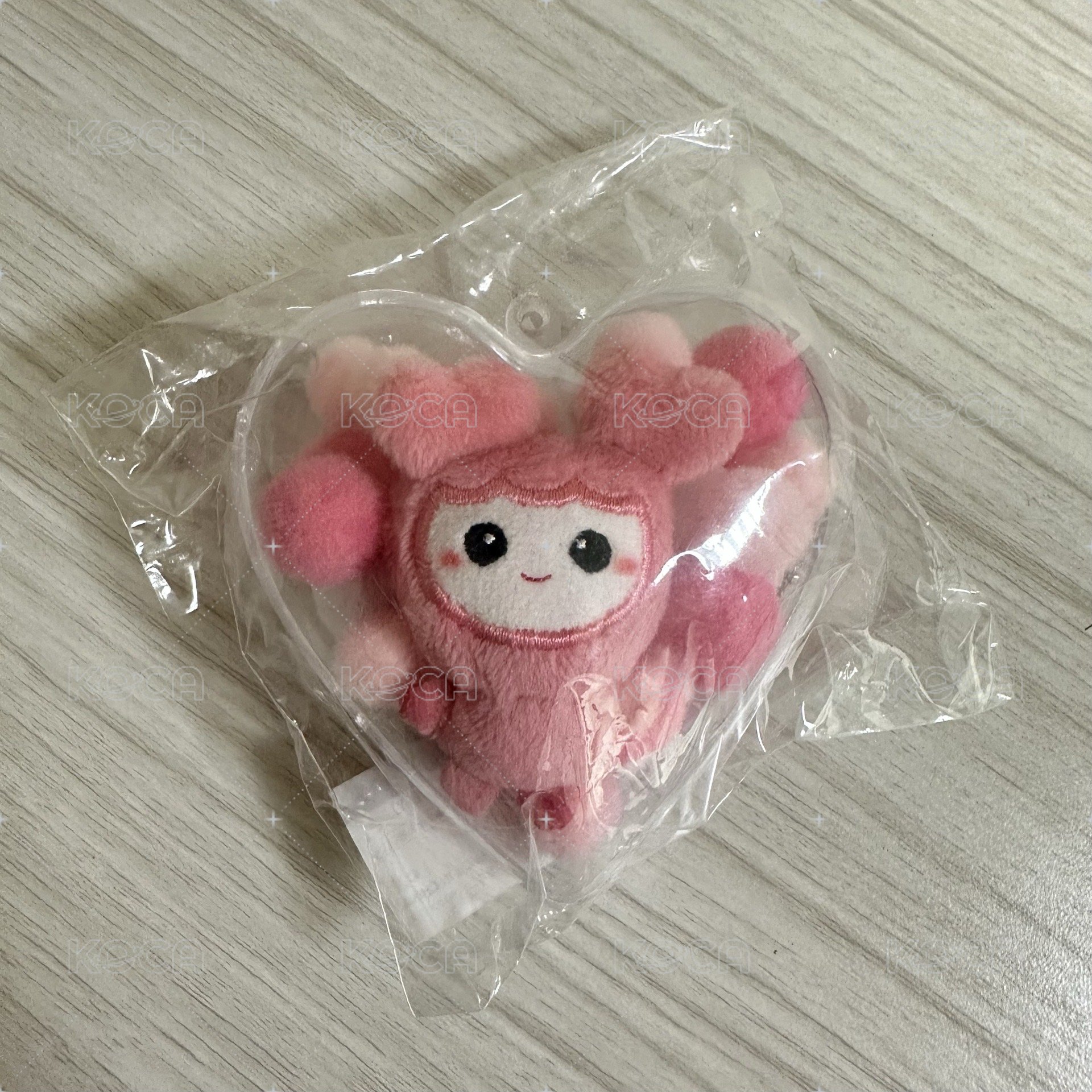 MOMO愛心殼娃娃