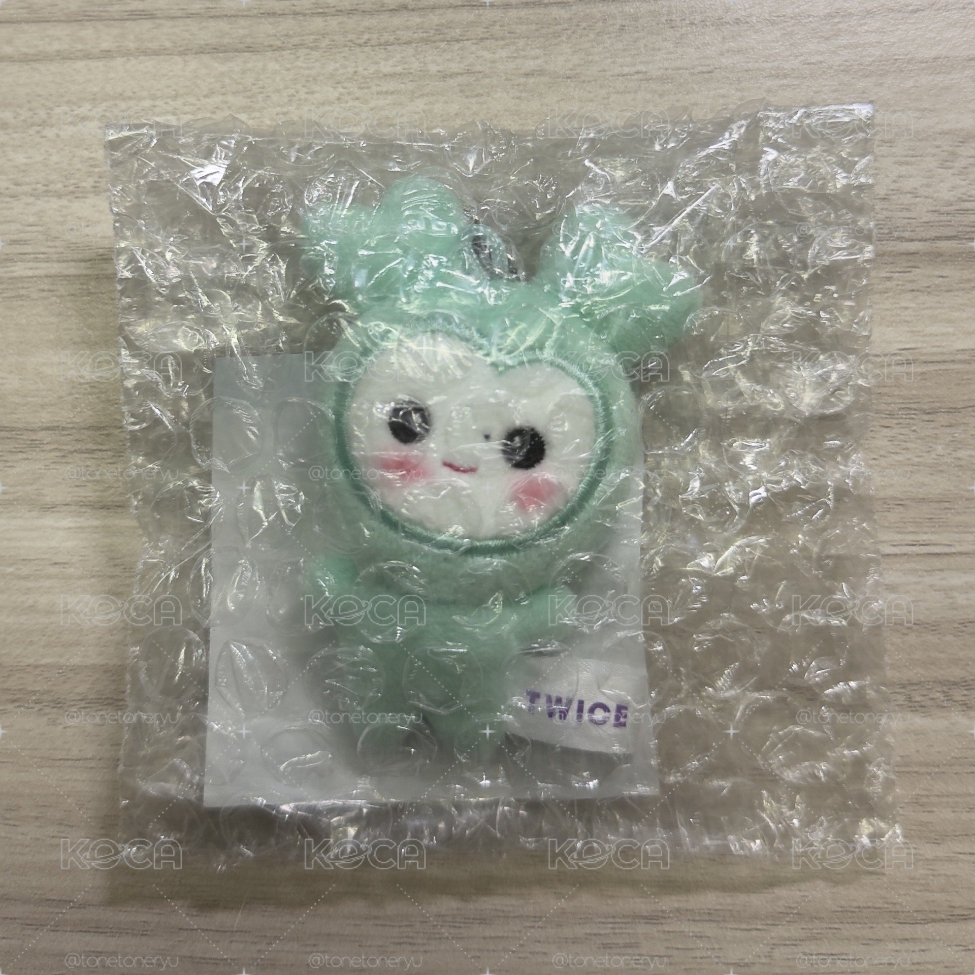 南豆豆眼 Mively