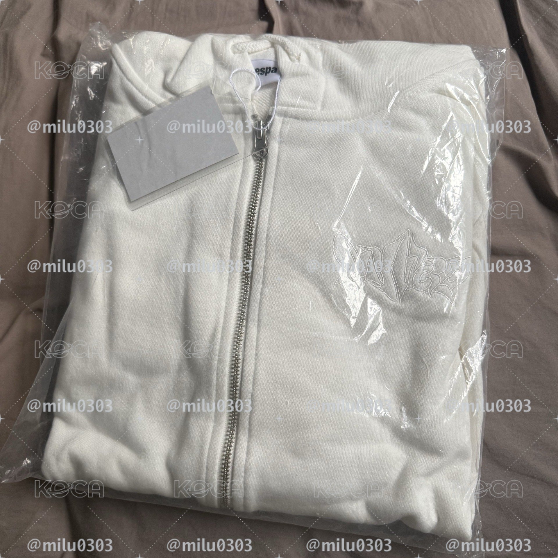 MY WORLD 白色衛衣外套 spicy