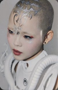 AWE 專輯卡 
