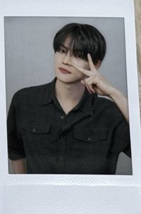 CLOSE YOUR EYES X PHOTOISM POP-UP STORE 拍立得 周邊卡 