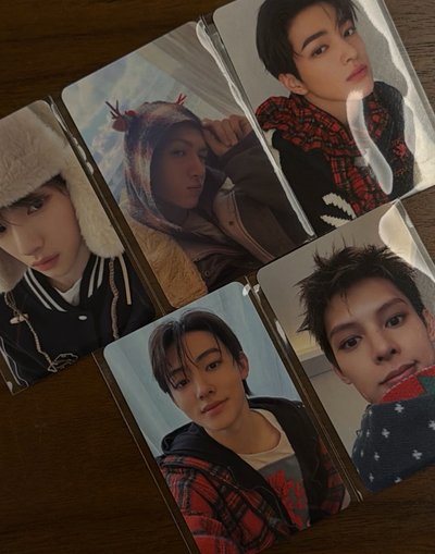 Cortis 迷一年末特典卡