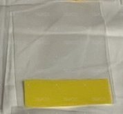 黃色長方紙花*1