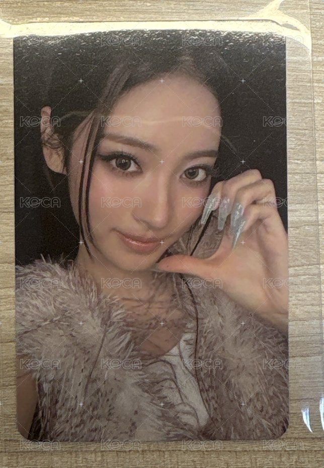 Anna比心