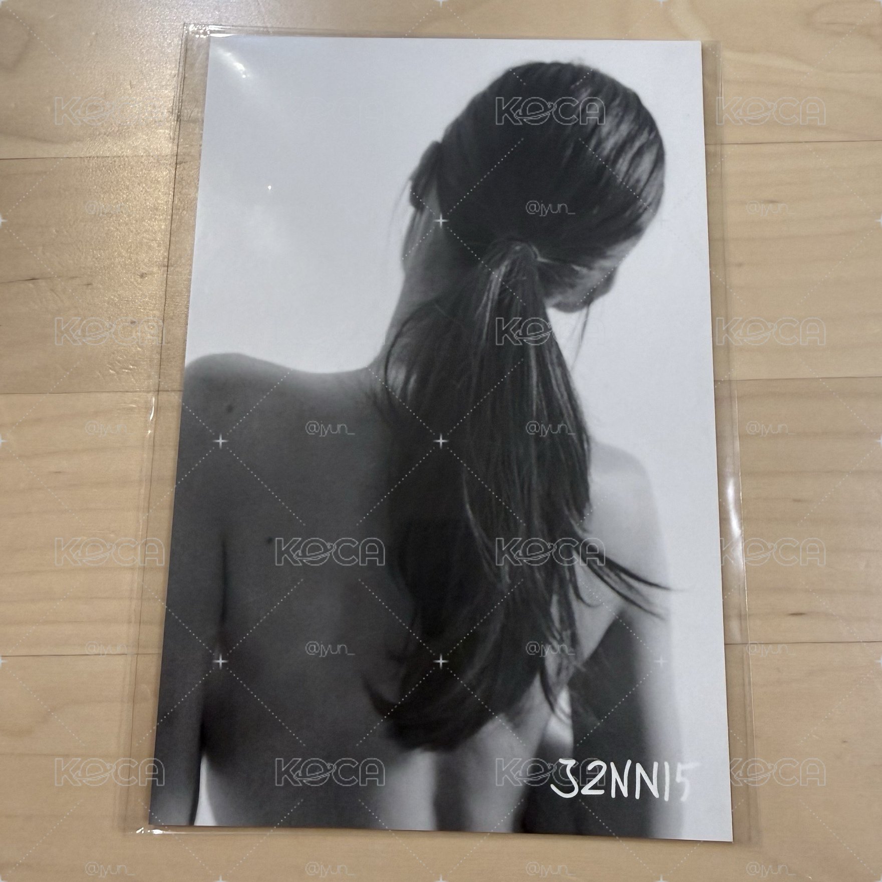 J2NNI5展明信片