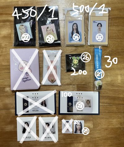 TWICE 各種週邊💫