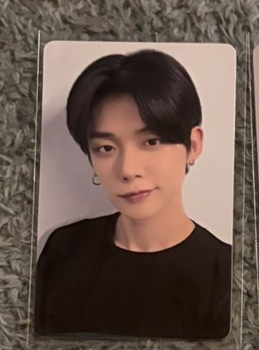 TXT 竣 一直娛中背 開門是小嘟><
