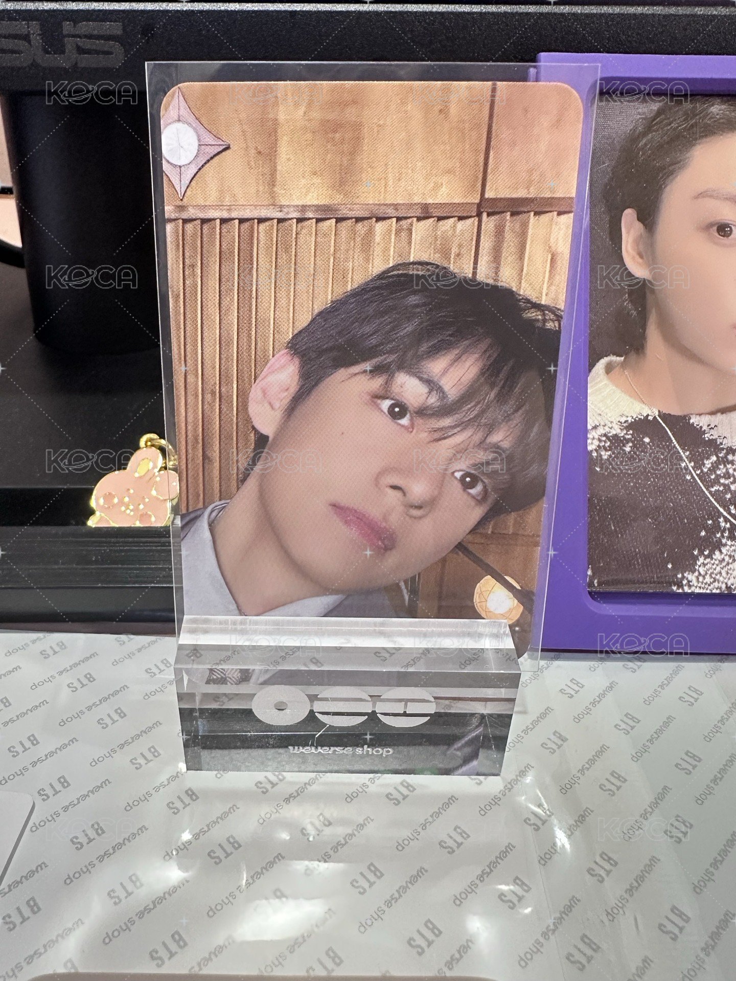 V