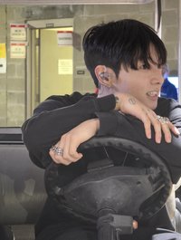 onlybtsqq