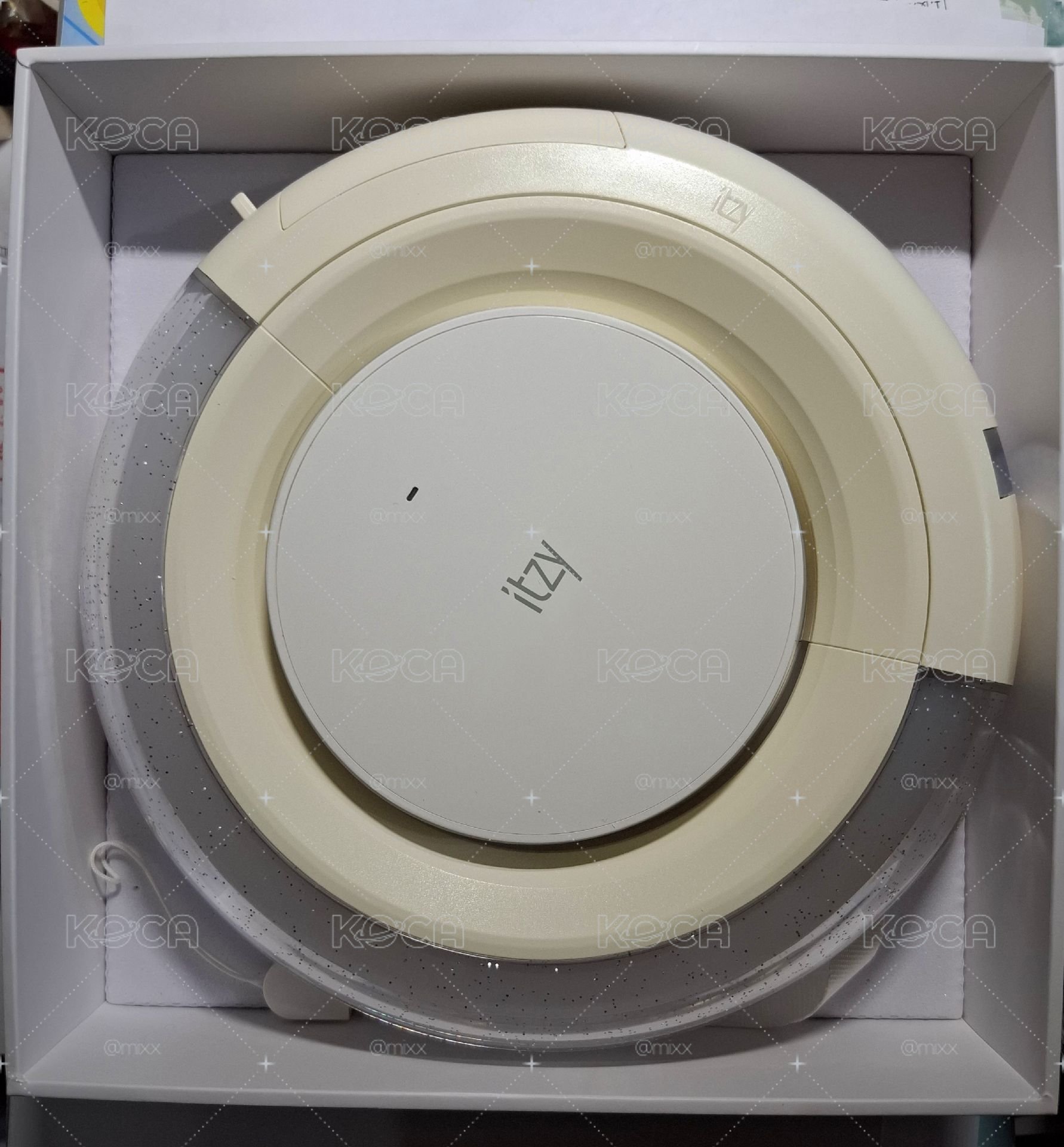 itzy一代手燈
