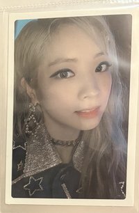 Feel Special 白框