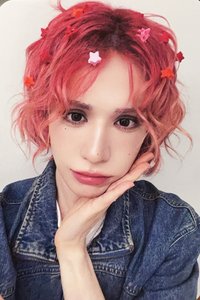 UXLXVE AR 線上4.0 簽售卡 