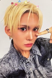 UXLXVE AR 線上4.0 簽售卡 