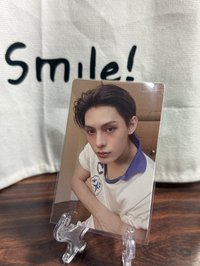 白衣凡