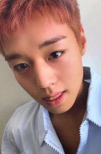 1st SINGLE 專輯卡 (A ver.)