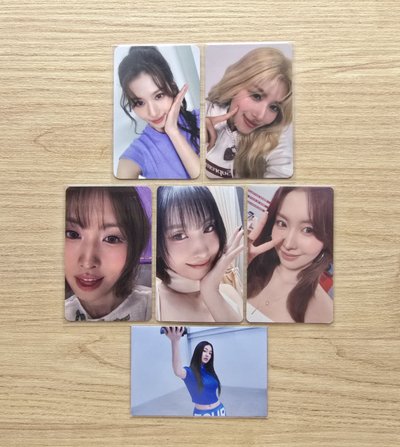 TWICE 特典 滿額卡