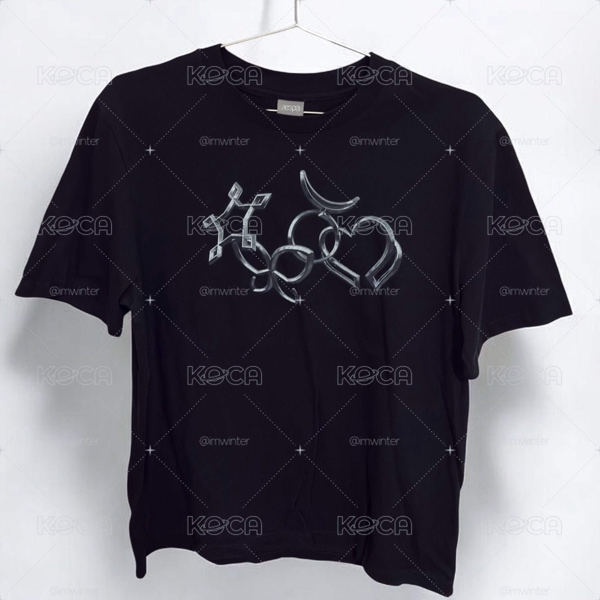 aespa 官方短袖T恤 | Savage衣服周邊