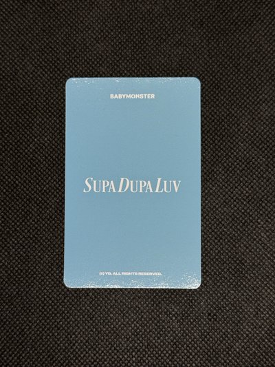 寶怪小柒 SUPA DUPA LUV 吊飾卡 球卡