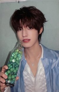 首張實體專輯《無所畏懼》 QQ音樂 特典卡 
