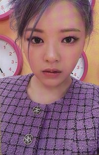 發呆我穿的是香奈兒