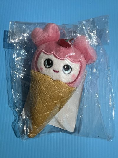 冰淇淋momo 
