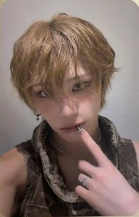 UXLXVE Rising-star 8.0 group aegyo 簽售卡 
