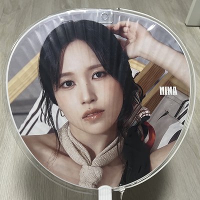 Mina 日本大扇三支