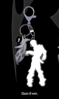 DEAD AND 槍鑰匙圈專