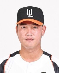 黃竣彥