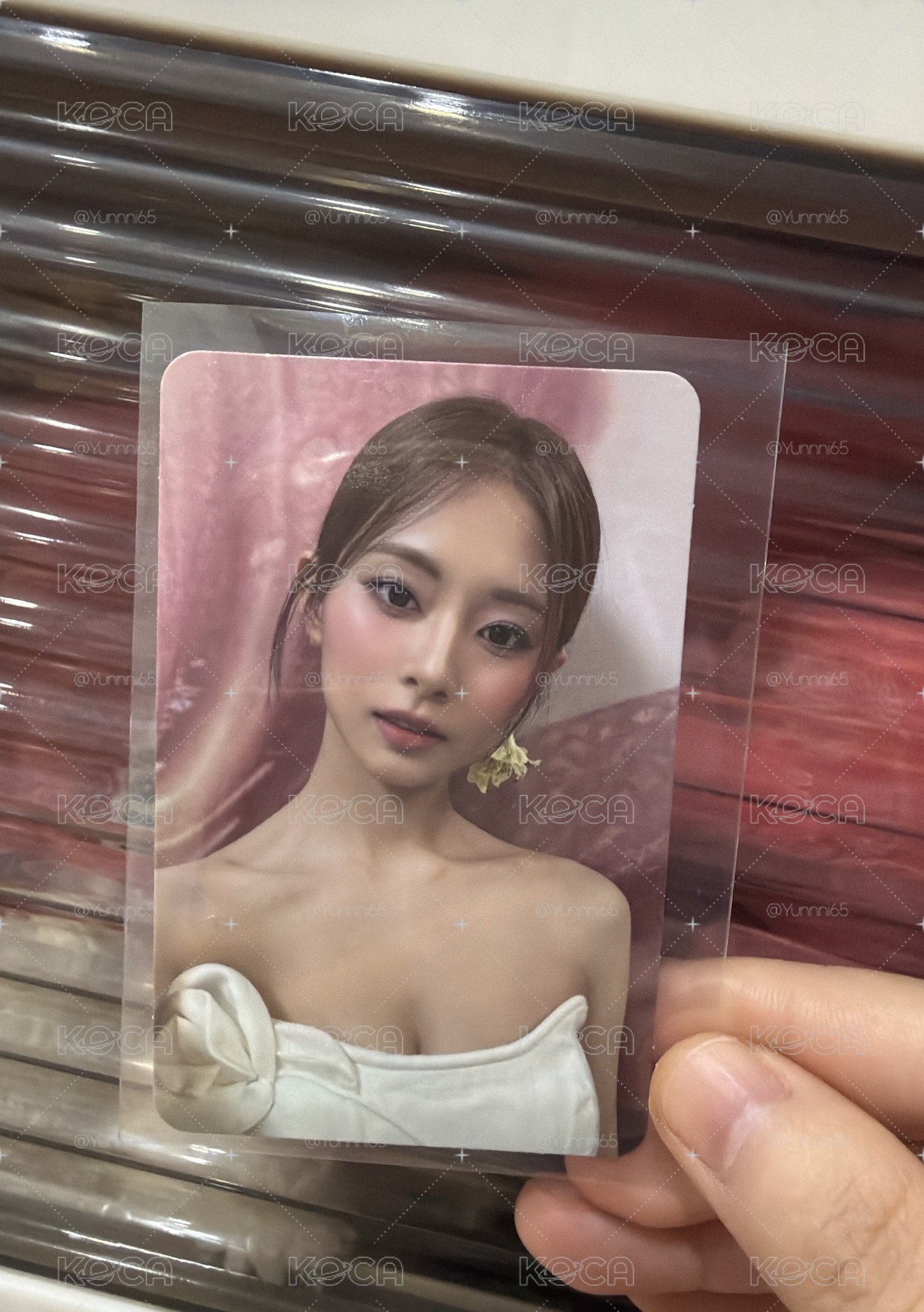 Tzuyu solo 專輯小卡