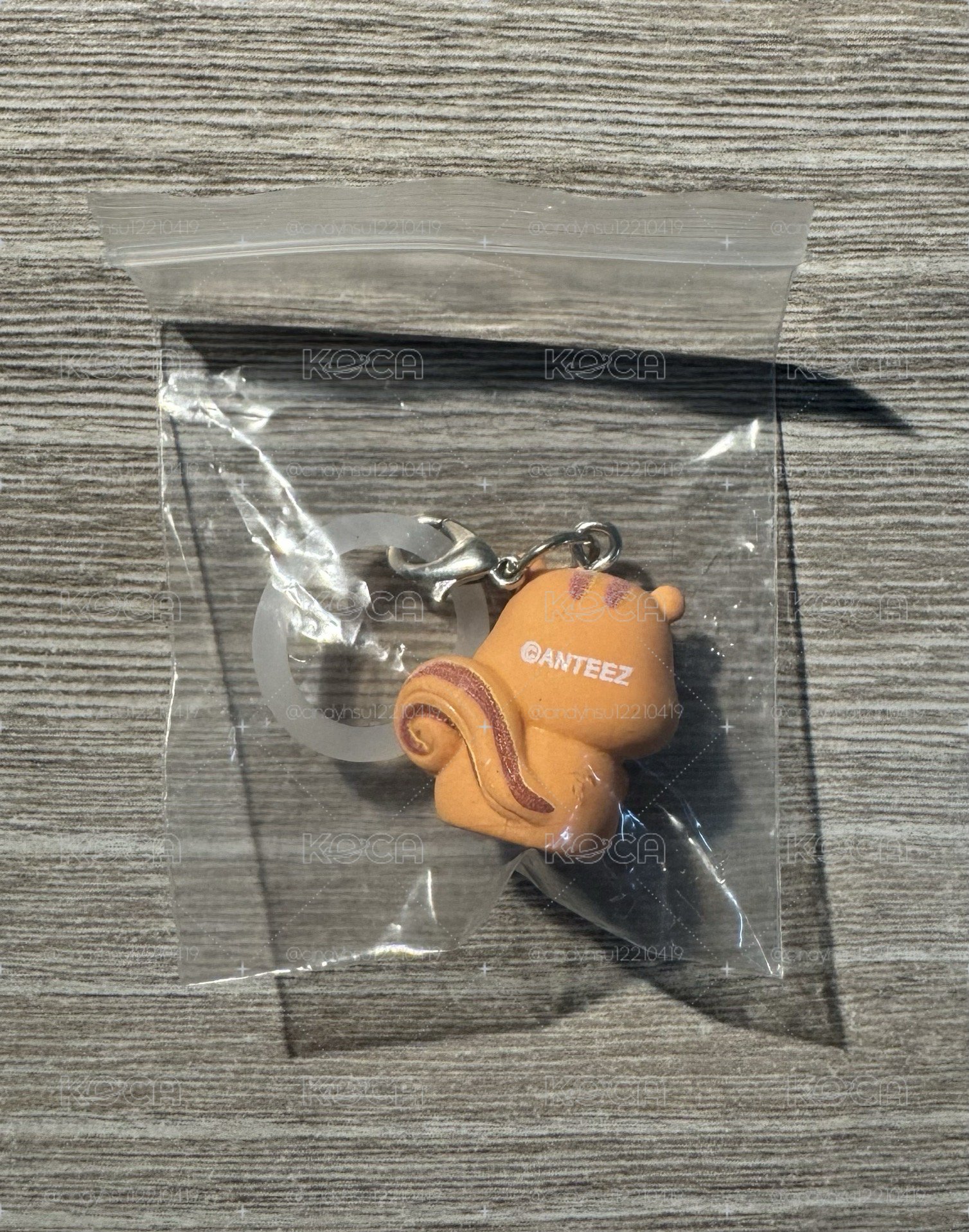 中拉米們一起售 價格如圖