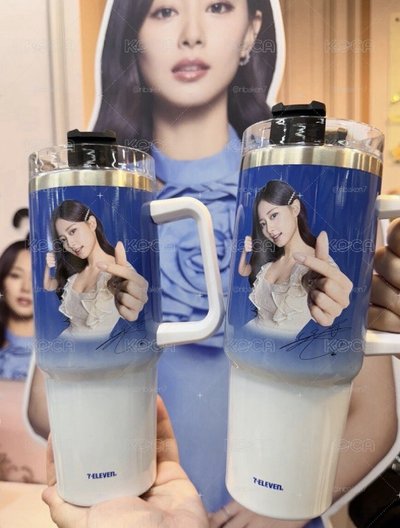 子瑜提把冰壩杯