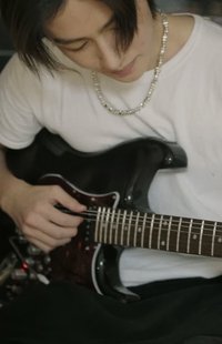 YJ