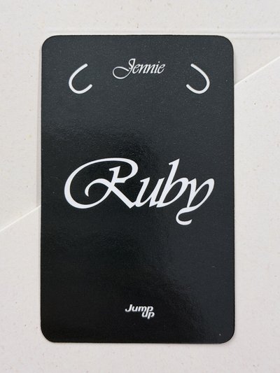 JENNIE Ruby JU幸運卡