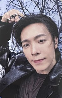 1ST ALBUM ALIVE   熊寶預售 特典卡 