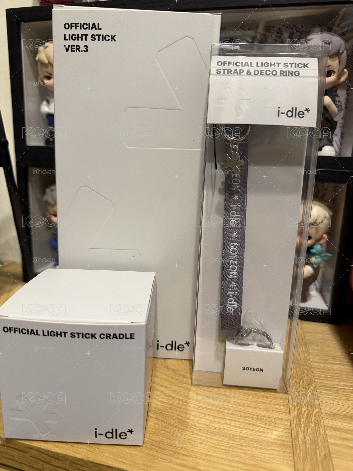i-dle 三代應援手燈、手燈座、吊飾名環（小娟）