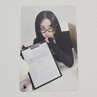 25年曆MD隨機卡 KARINA-2