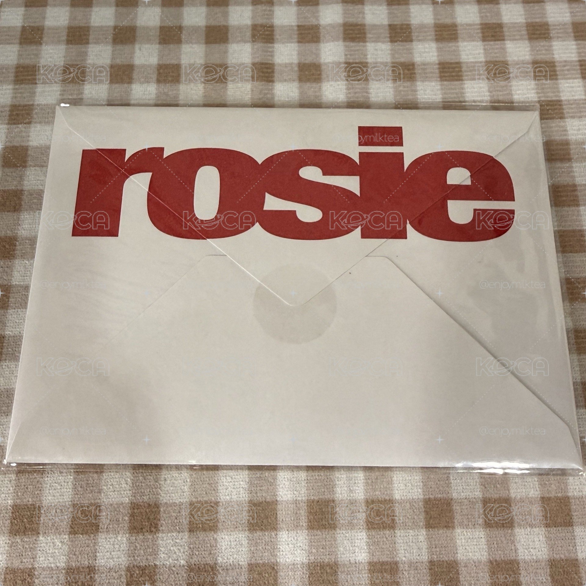 rosie明信片 B款
