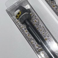 灰色筆身