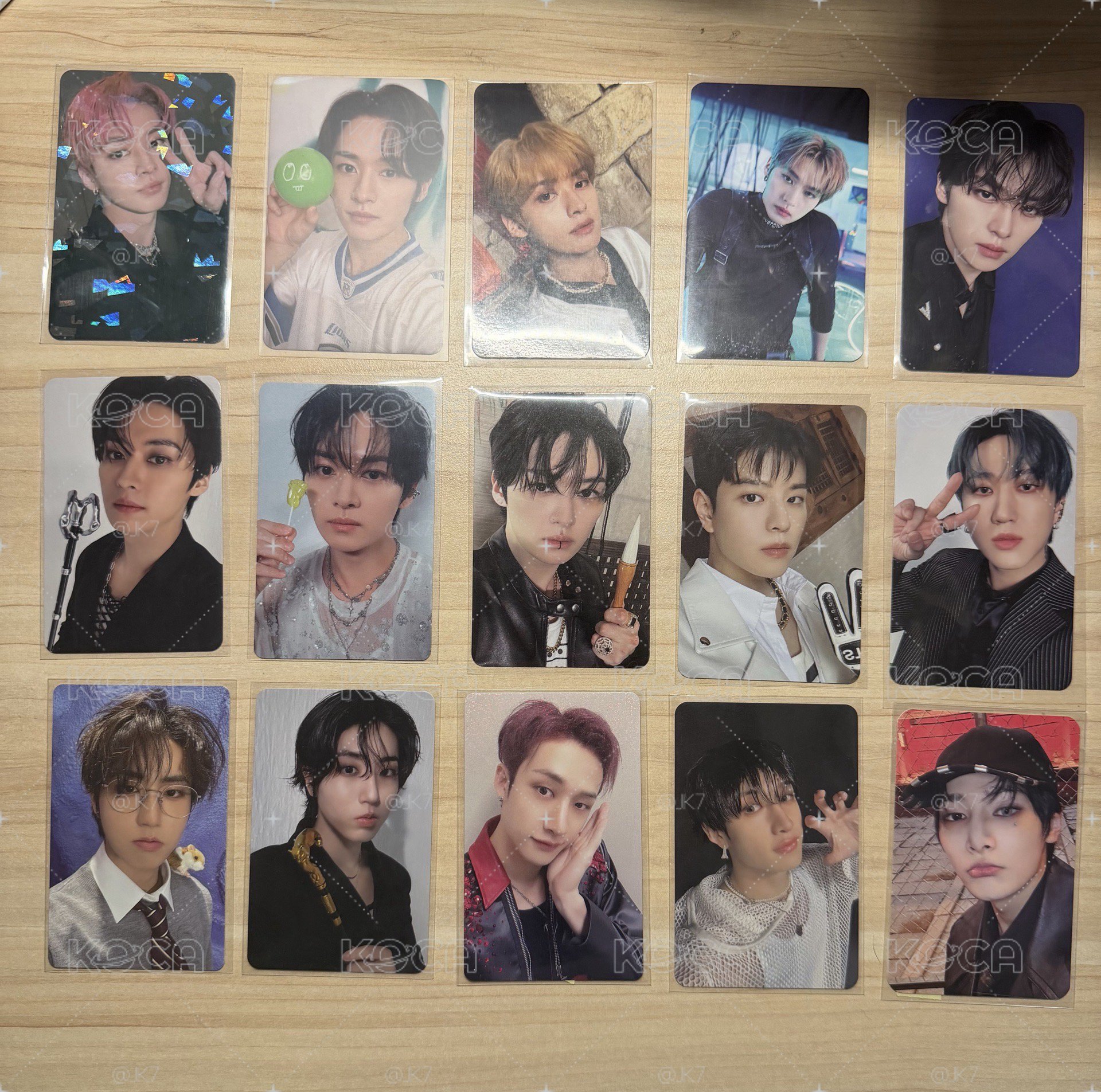 straykids小卡綁區也可單帶滿200出貨