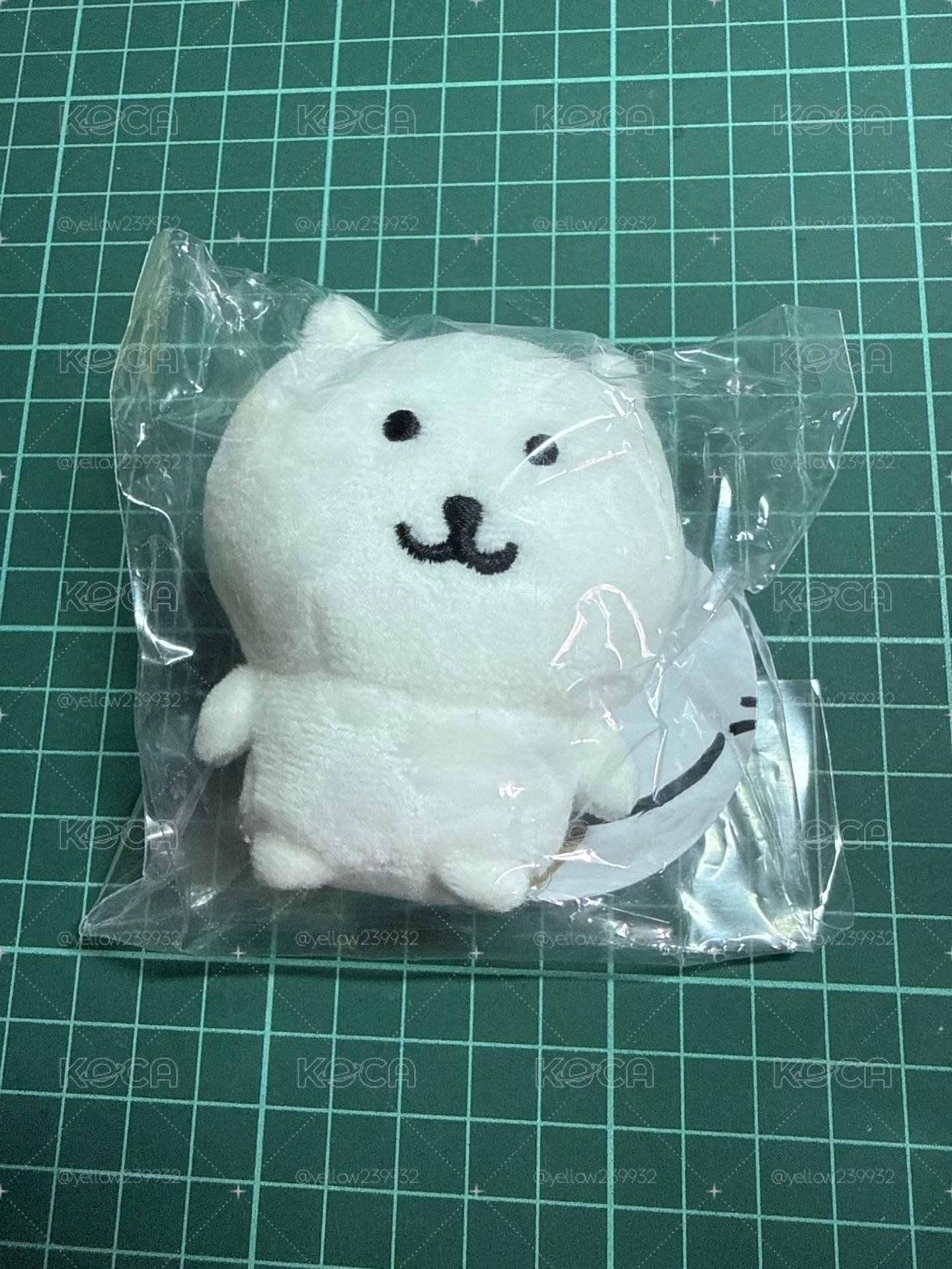 迷你坐姿白熊