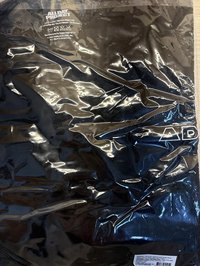 黑衣服 沒穿過