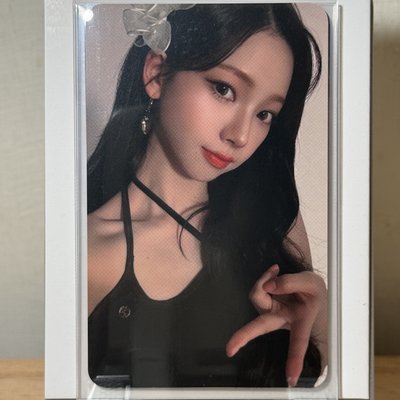 Karina a-eye代言卡