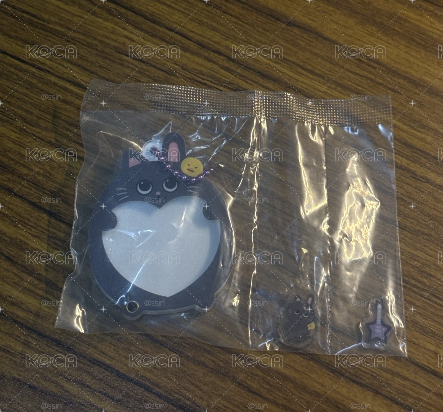 彬 萬代扭蛋搖搖樂