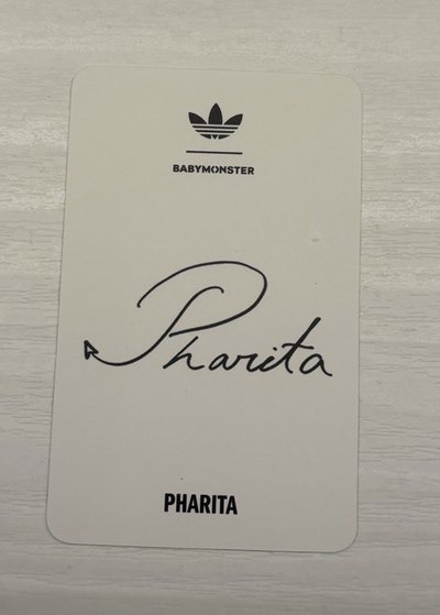 pharita 代言卡
