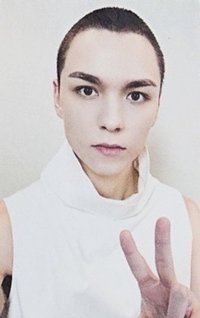 NEW_ 演唱會 DVD / CD 卡 