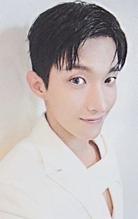 NEW_ 演唱會 DVD / CD 卡 