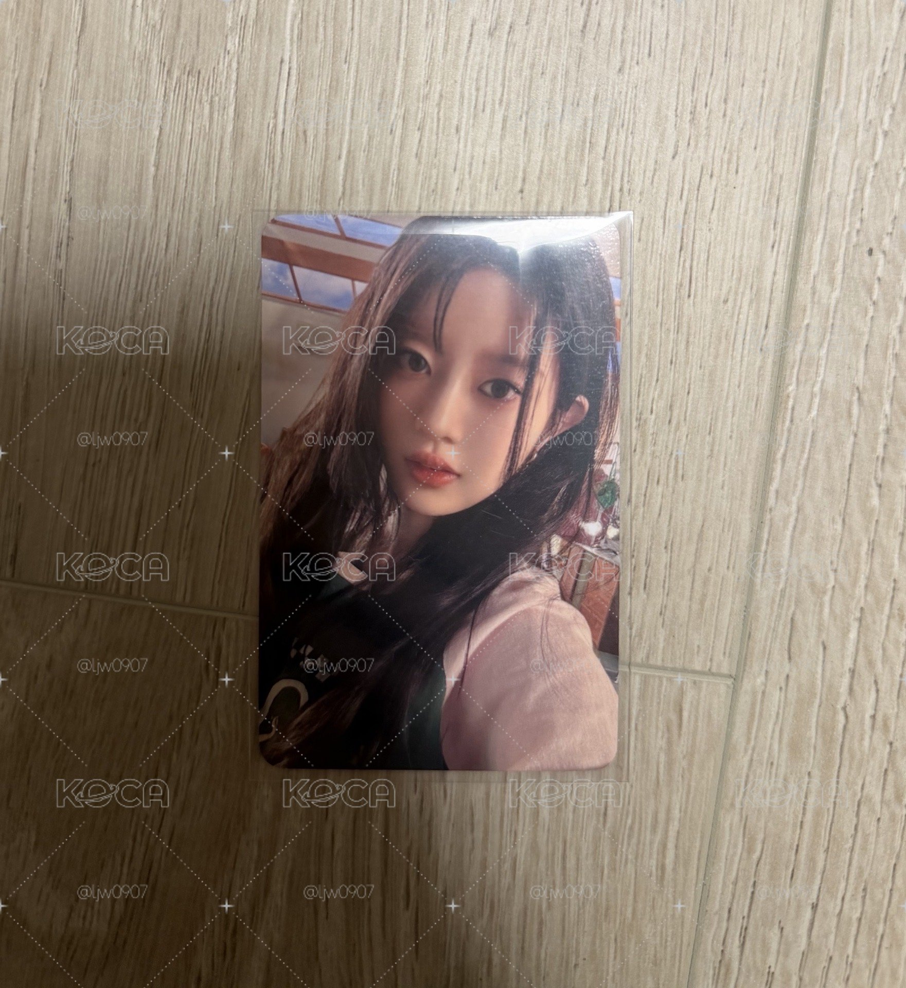 SUPER REAL ME 愛豆驛站 3.0 簽售卡 (Minju)